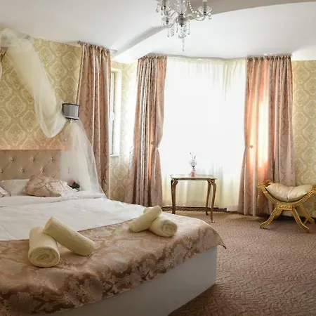 Golden House Apartament