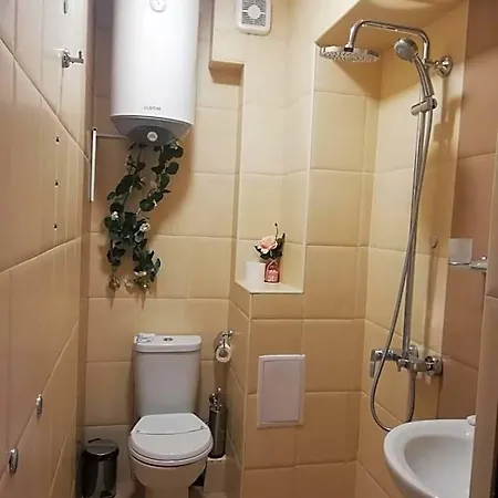 Golden House Apartman
