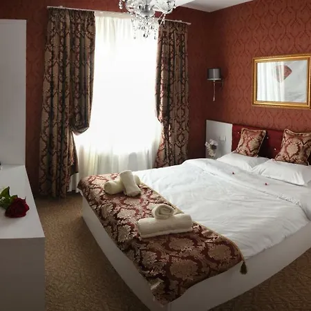 Golden House * Varna